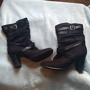 Women's size 6 ankle boot
